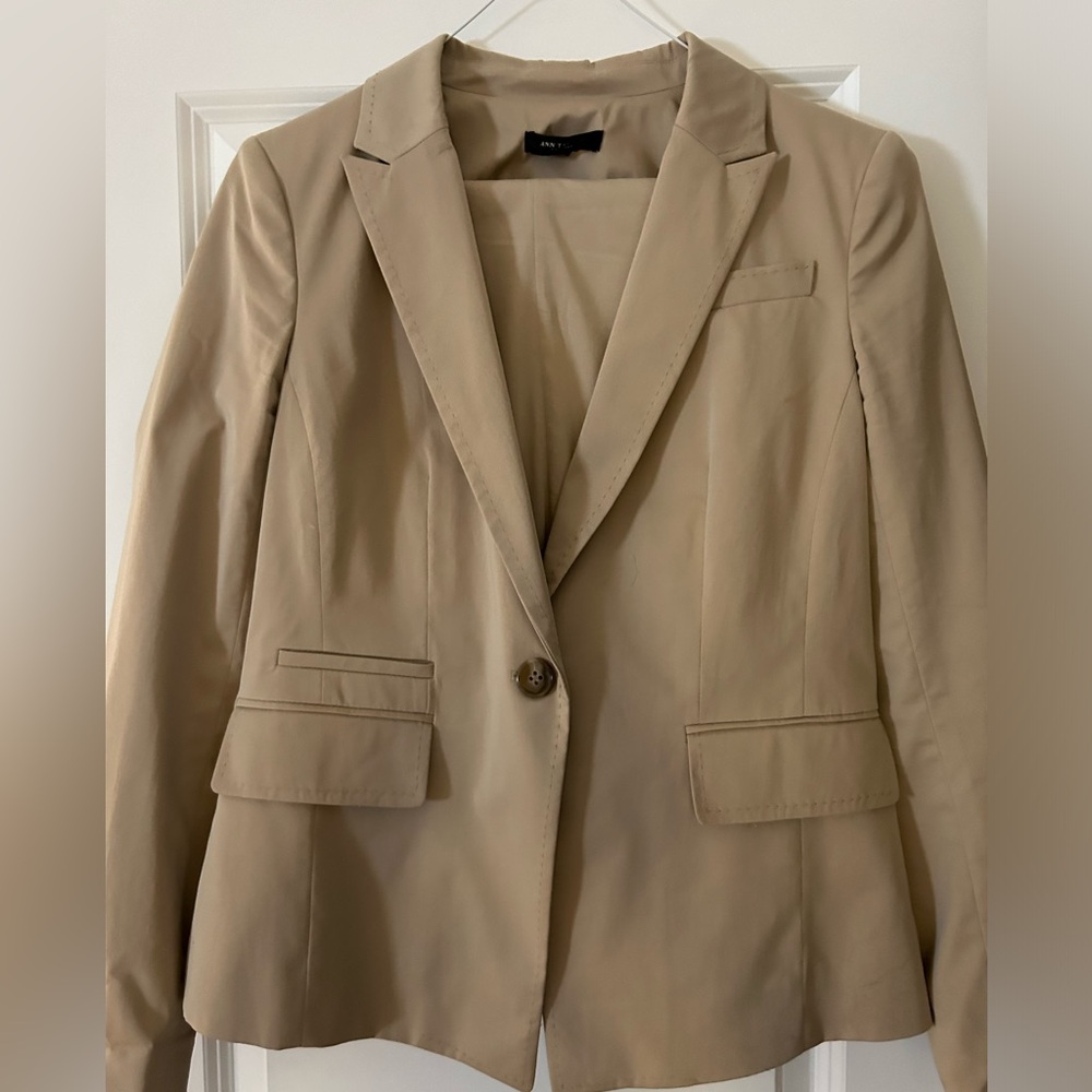 Ann Taylor Khaki Suit, women’s size 6
